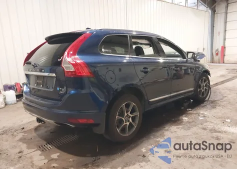 2015 Volvo Xc60 T6 Platinum из США, поврежденный, VIN YV4902RV5F2693529